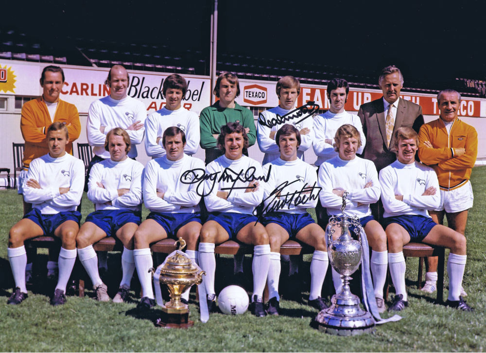 Lot 411: Autographed DERBY COUNTY 16 x 12 photo -...