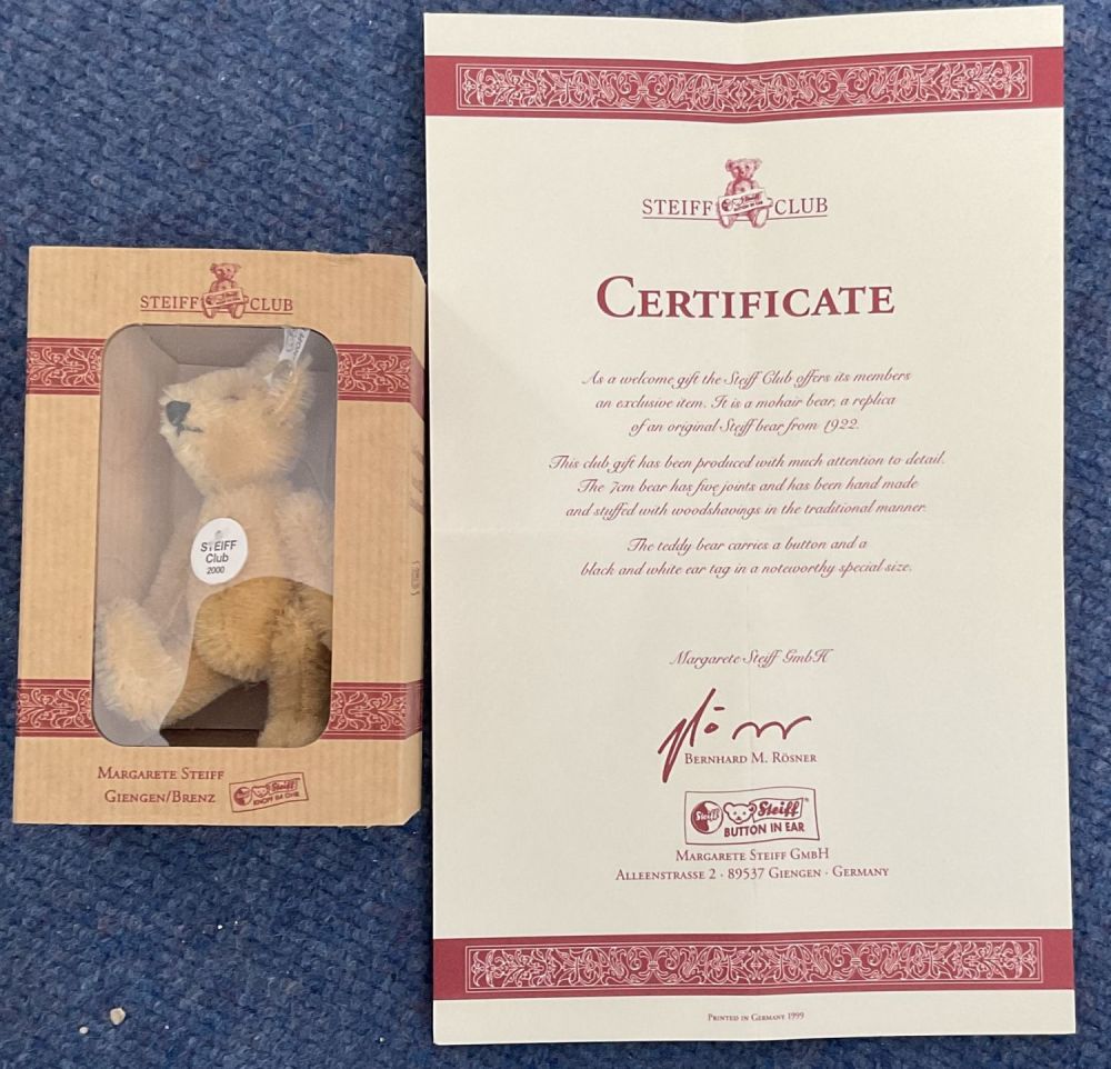 Lot 499: Steiff Miniature club, Fully jointed teddy bear Blond...
