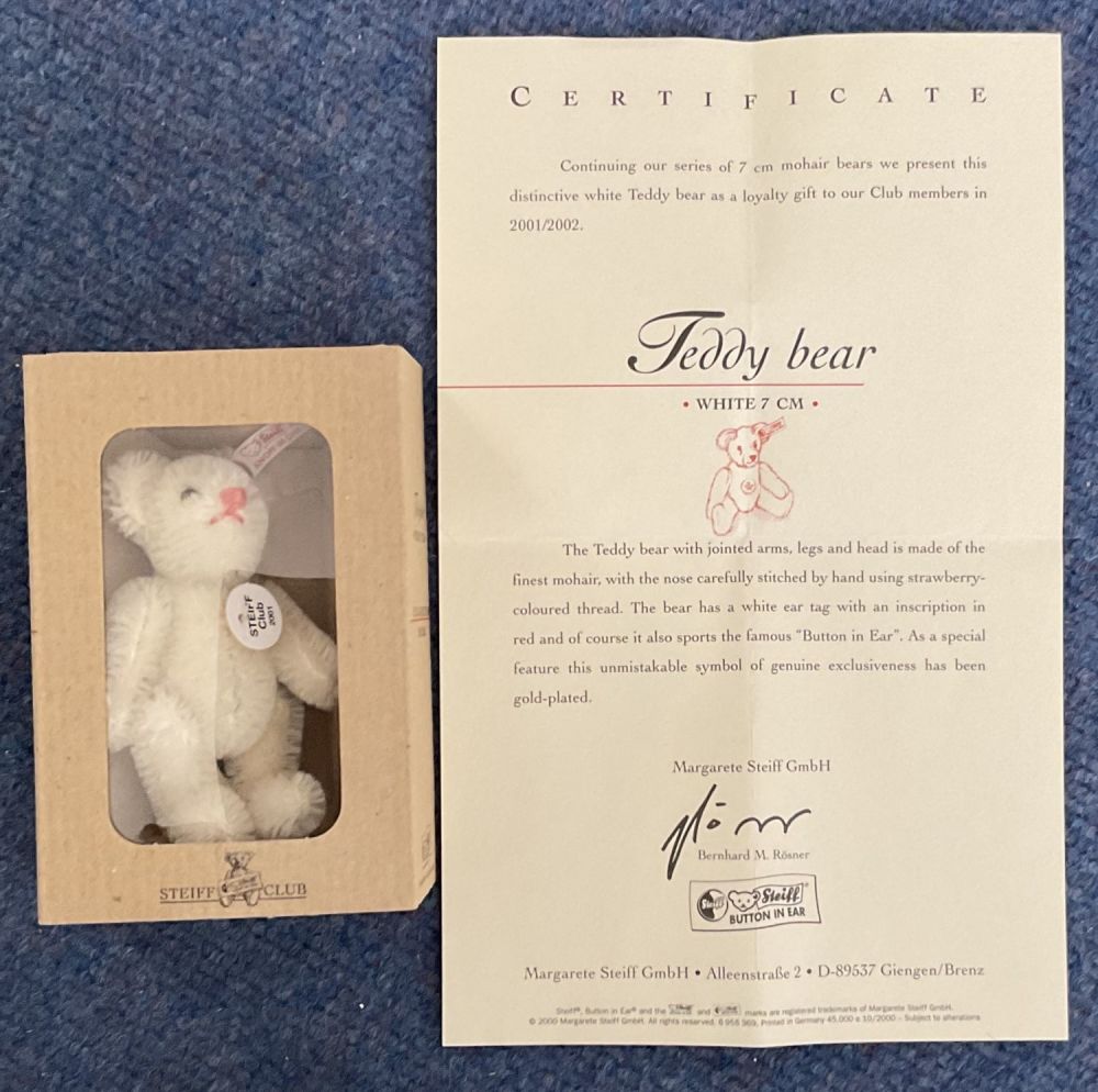 Lot 502: Steiff Miniature club. Fully jointed teddy bear, white...