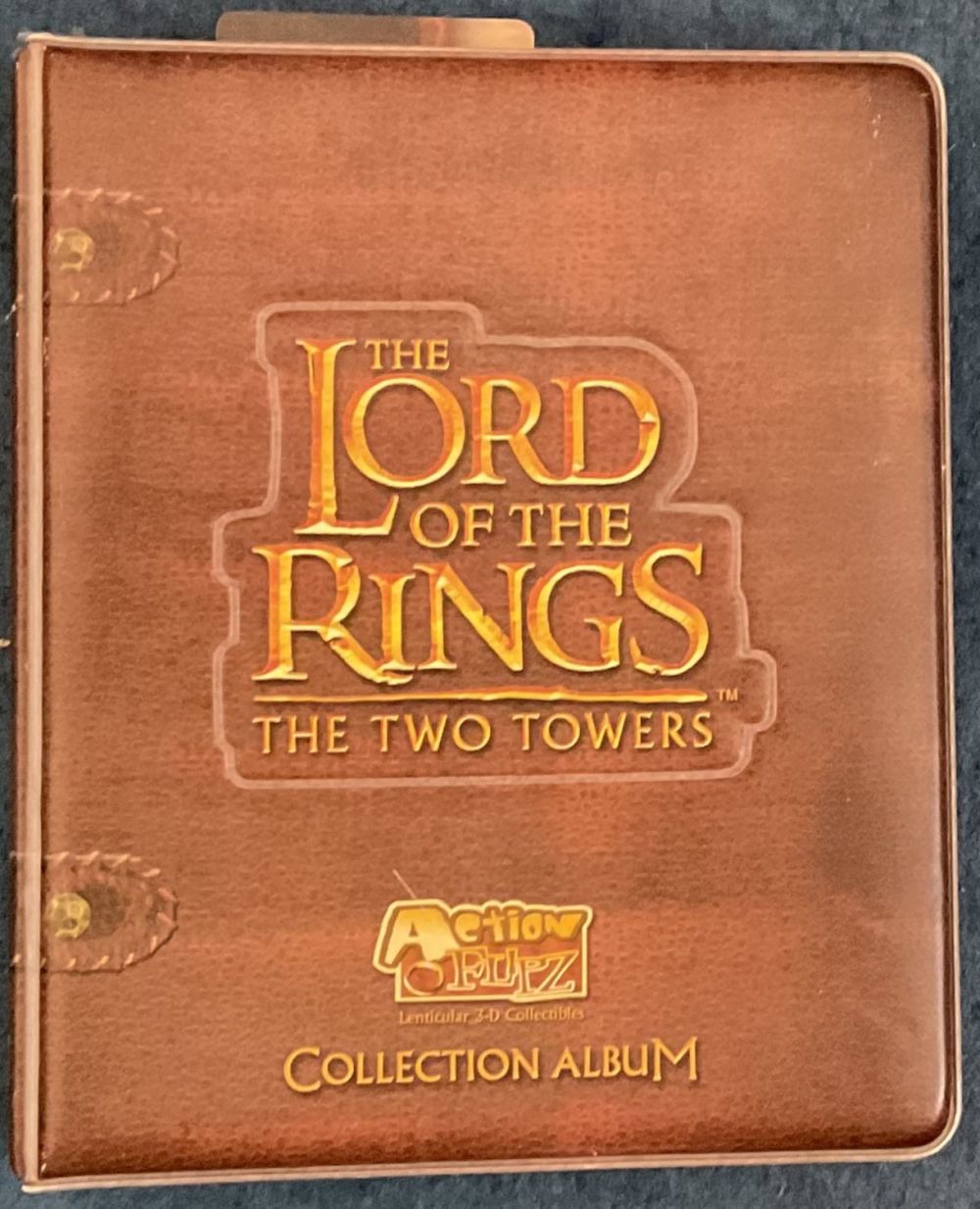 Lot 544: Lord of the rings the two towers collection...