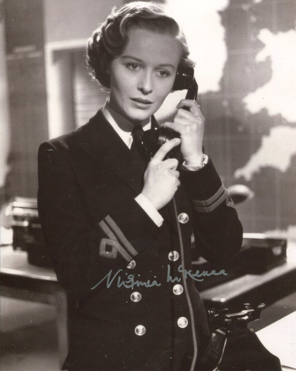 Lot 551: Virginia McKenna, actress signed 8x10 photo from the...
