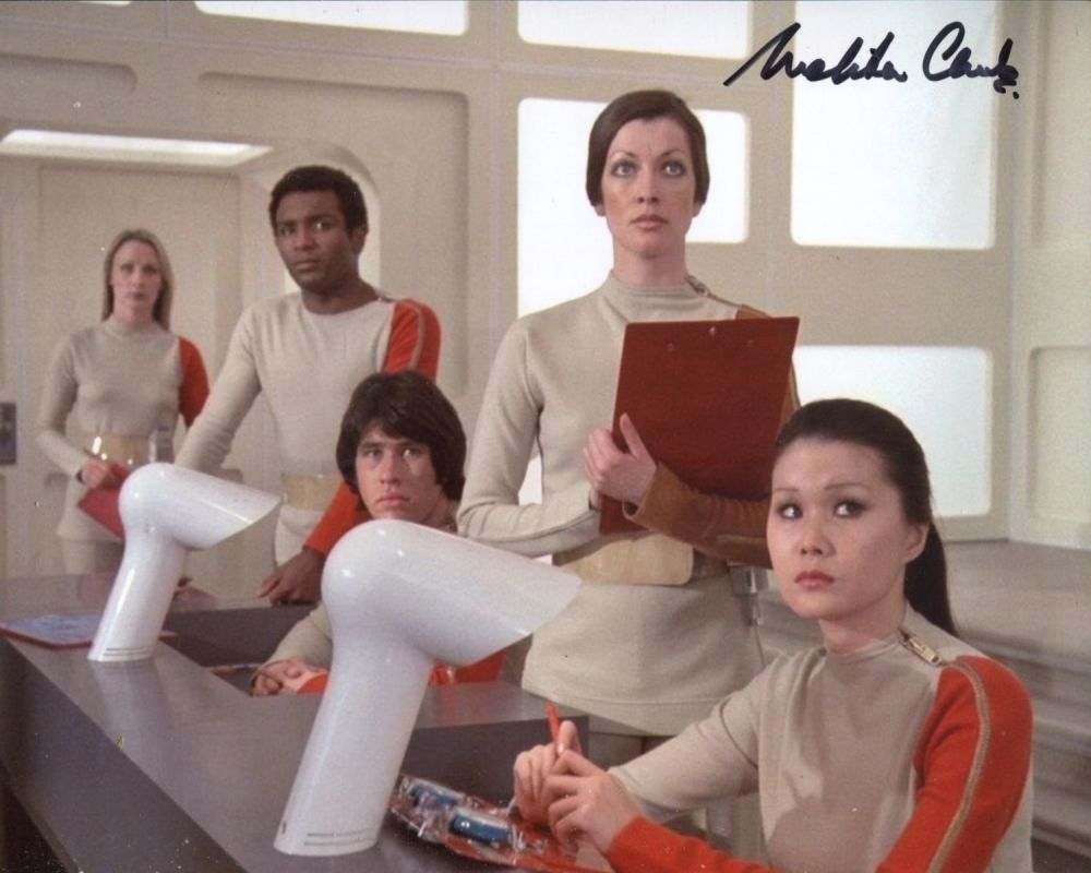 Lot 695: Space 1999 TV sci-fi series 8x10 scene photo...