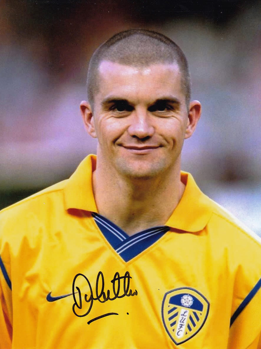 Lot 447: Autographed Dominic Matteo 8 X 6 Photo -...