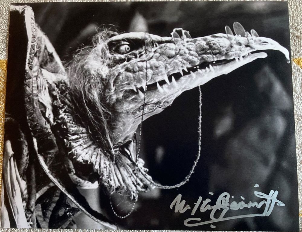 Lot 559: The Dark Crystal signed 10 x 8 photo...