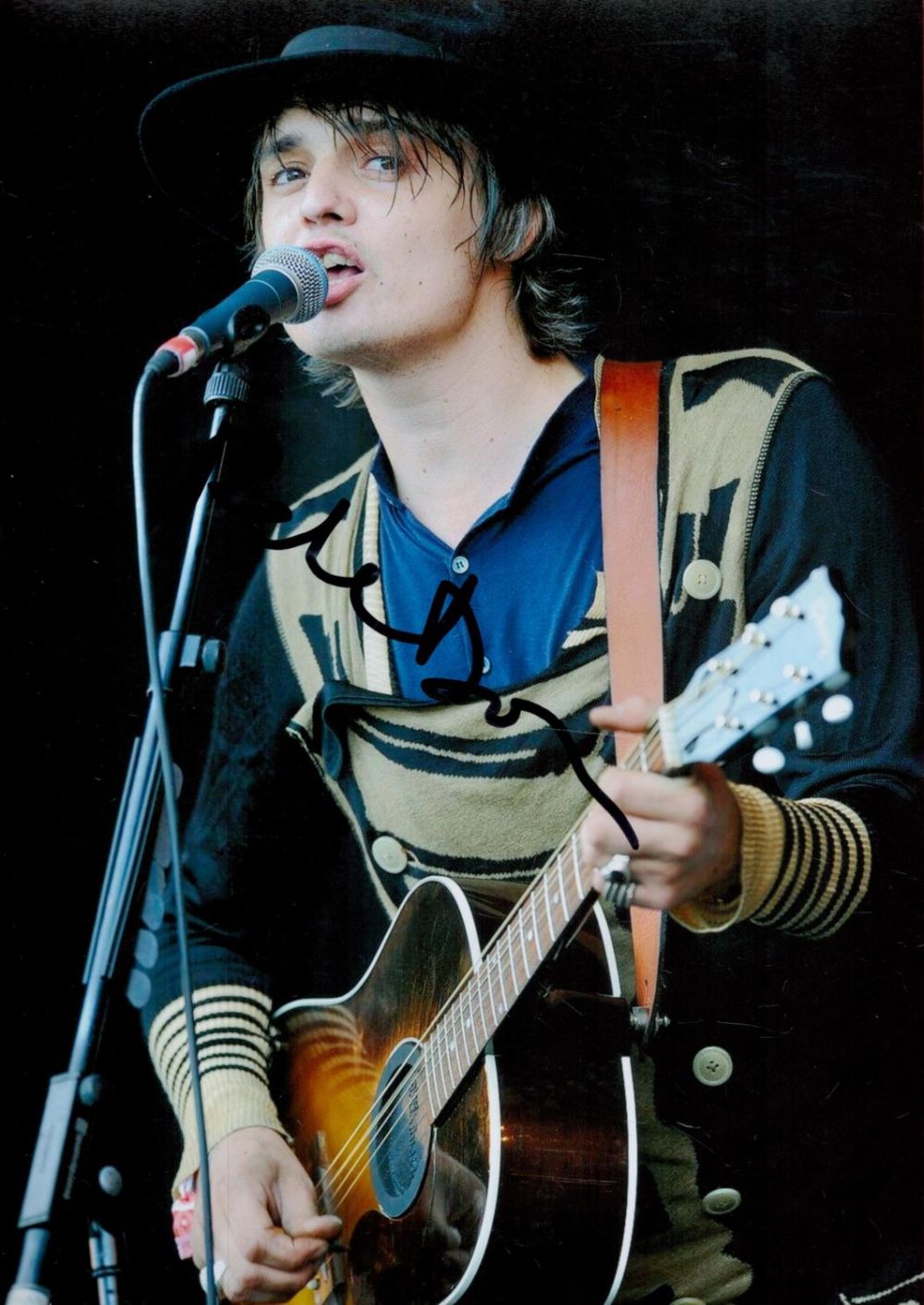 Lot 207: Pete Doherty Libertines Singer Signed 8x12 Photo. All...