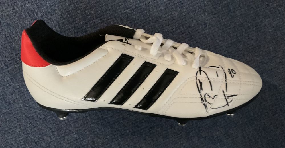 Lot 368: Former Man Utd Star Robin Van Persie Signed...