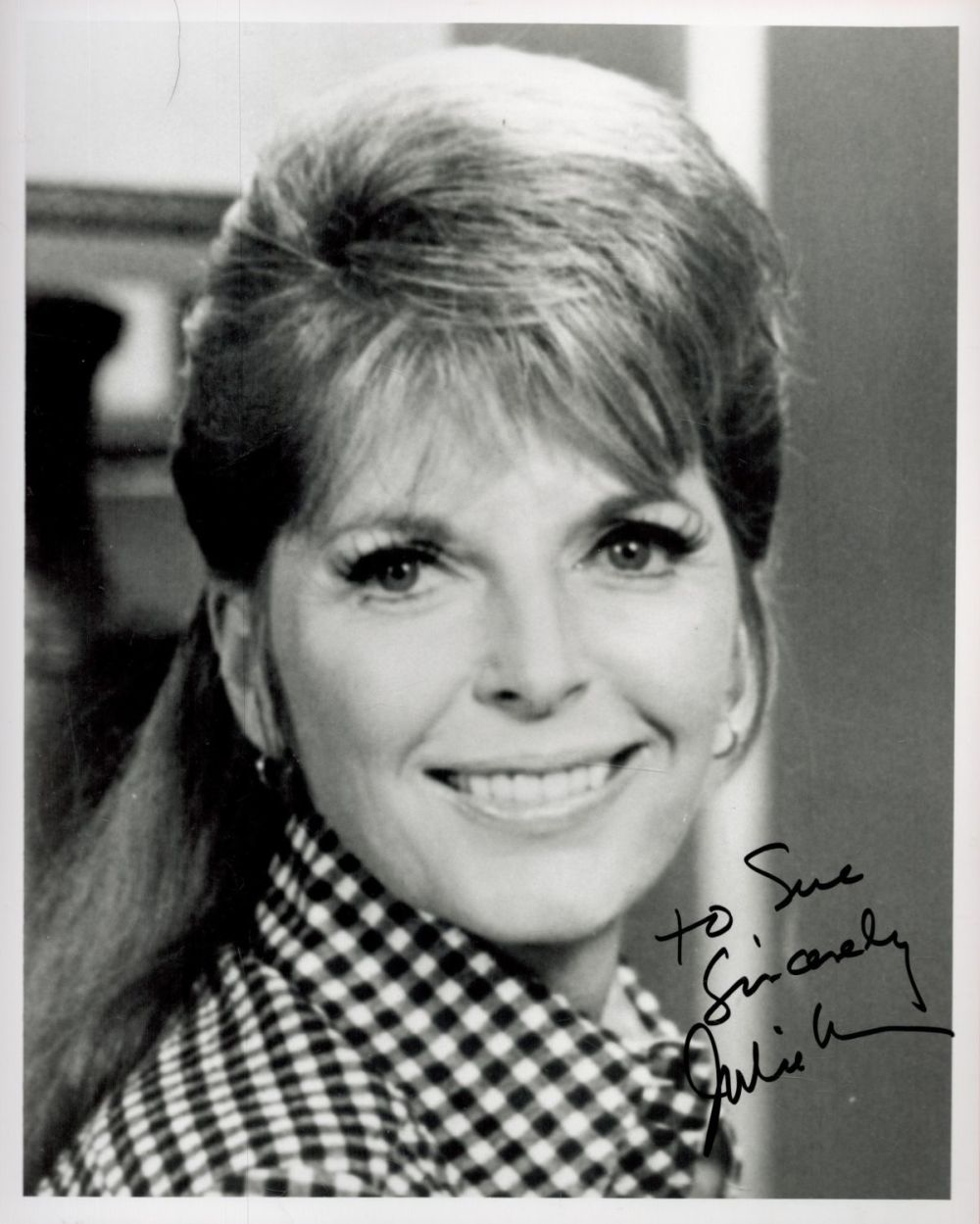 Lot 99: Julie London signed 10x8 black and white photo...