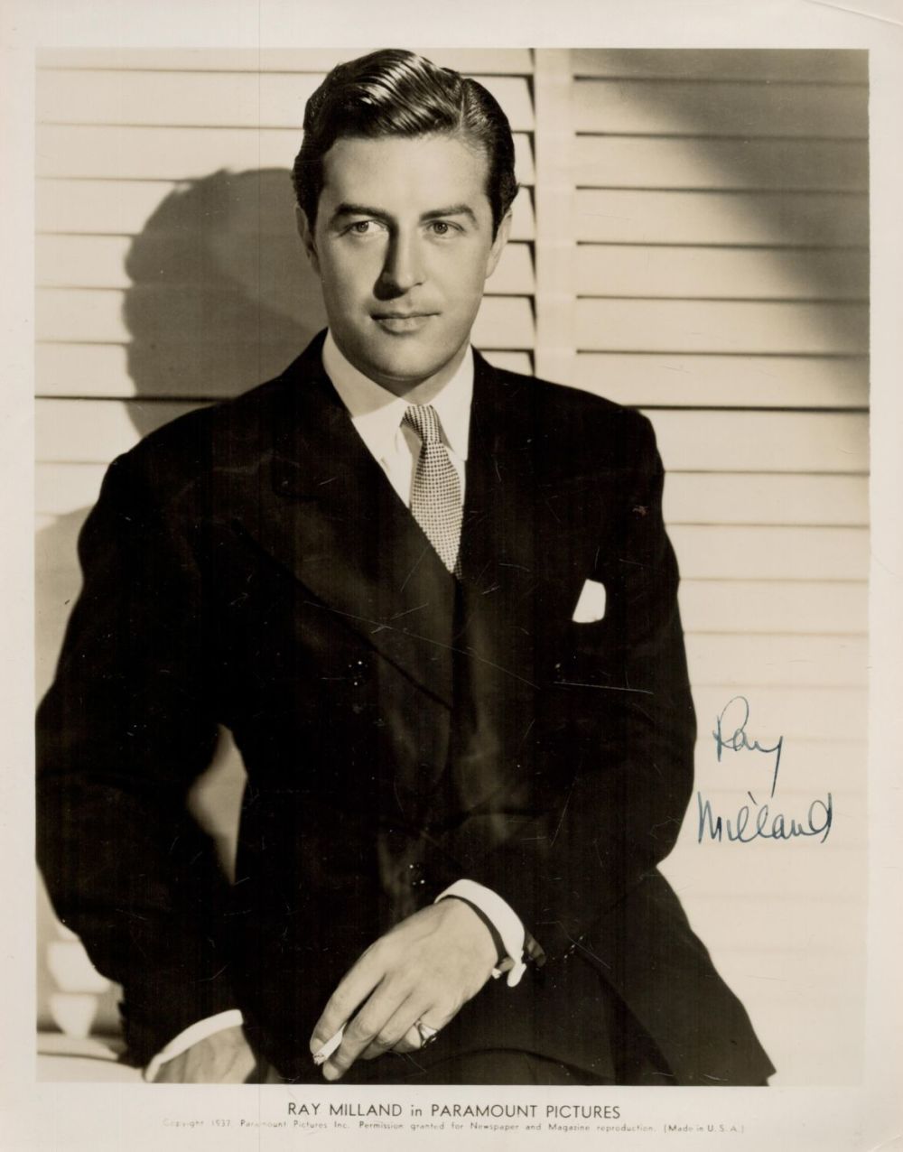 Lot 195: Ray Milland (1907-1986) Actor Signed 8x10 Photo. All...