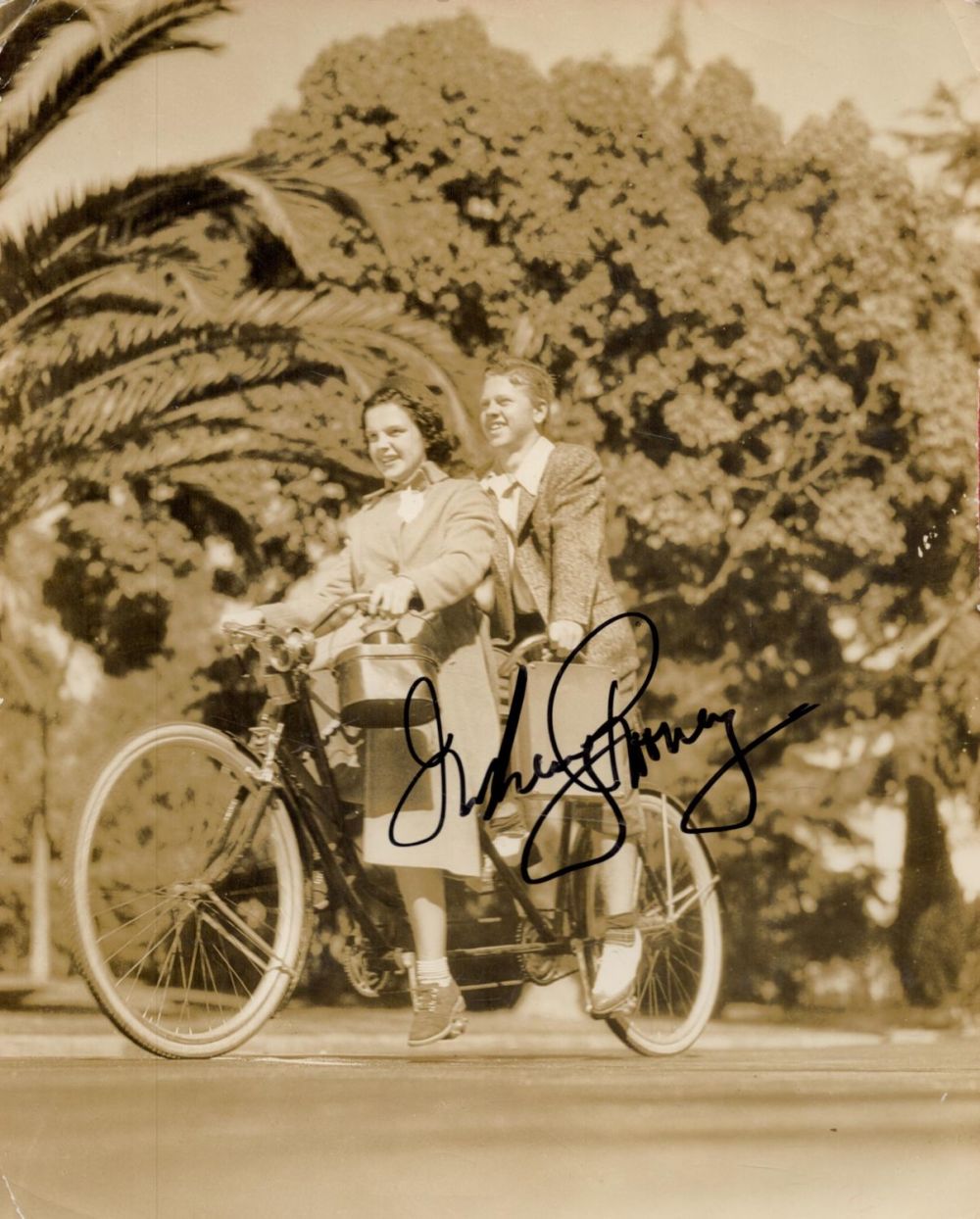 Lot 199: Mickey Rooney (1920-2014) Actor Signed 8x10 Photo With...