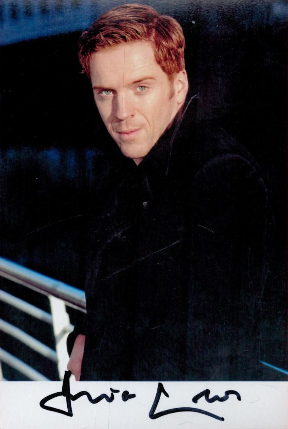 Lot 470: Damian Lewis signed 6x4 colour photo. All autographs...