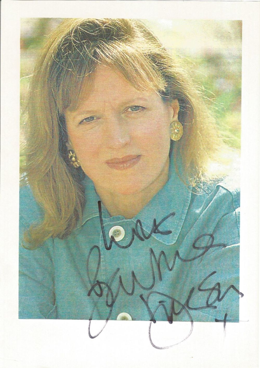 Lot 483: Singer Barbara Dickson signed 10x8 colour image which...
