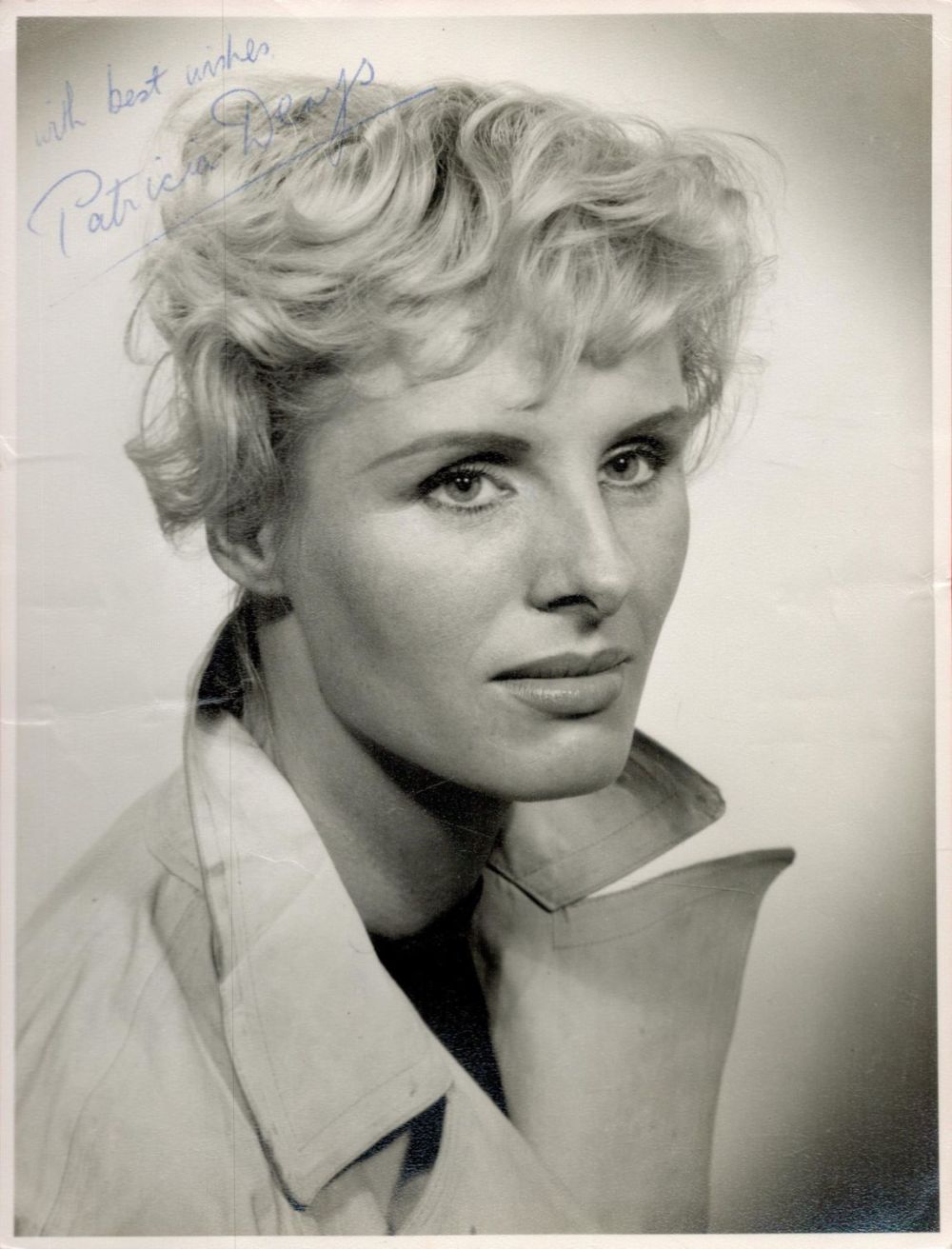 Lot 545: Patricia Denys signed 8x6 black and white photo....