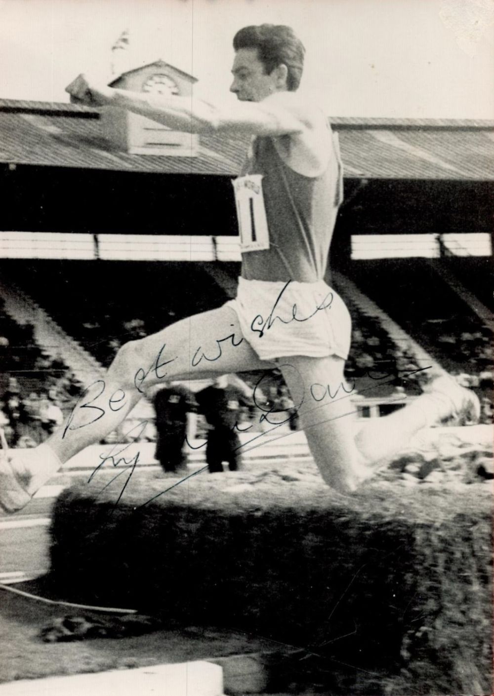 Lot 564: Lyn Davies signed 6x4 vintage black and white...