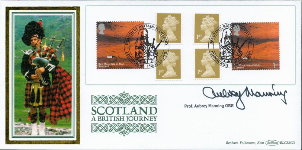 Lot 626: Prof Aubrey Manning OBE signed Scotland A British...