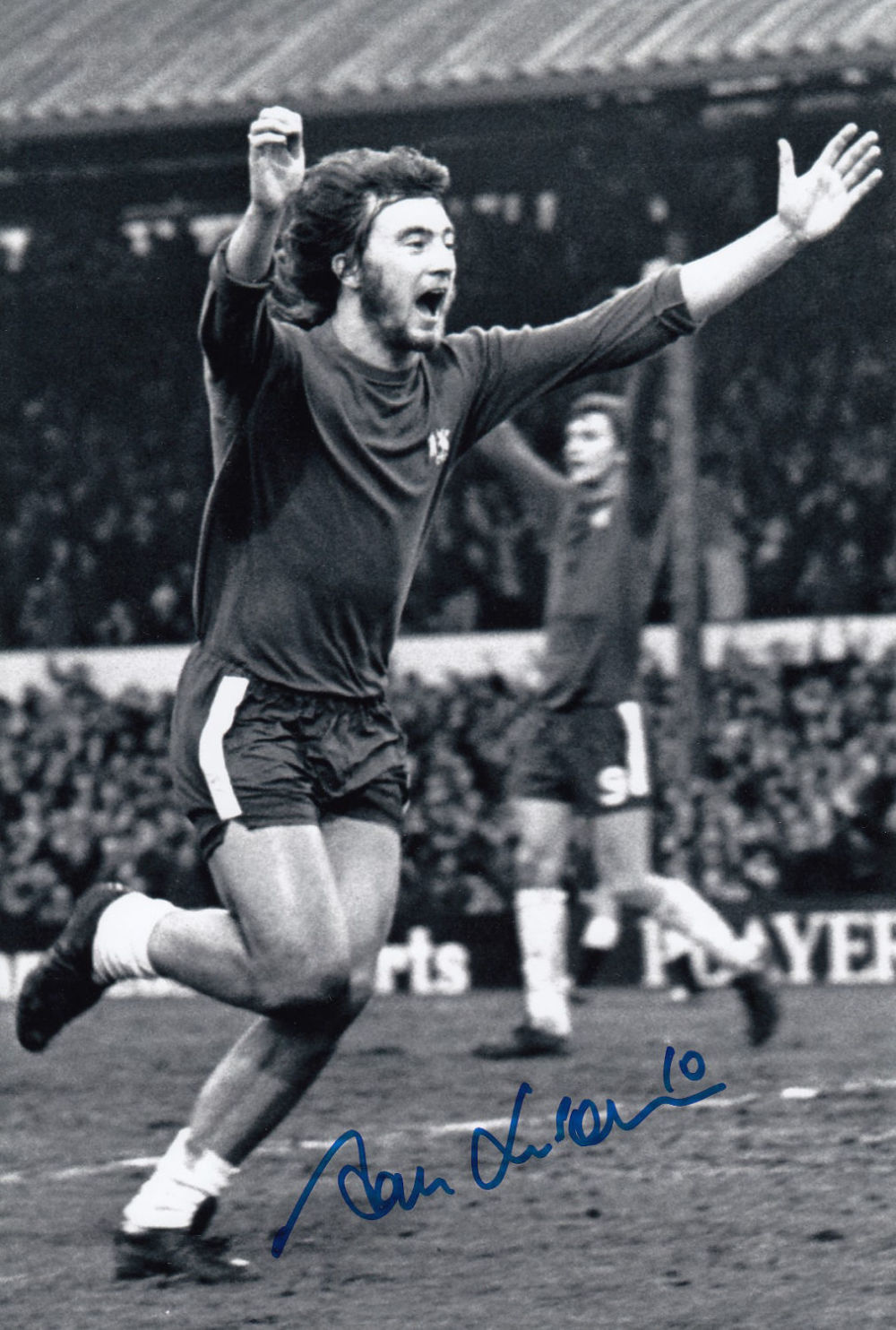 Lot 676: Football Autographed Alan Hudson 12 X 8 Photo...