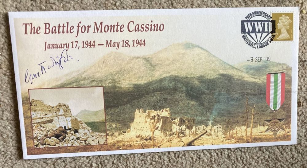 Lot 229: WW2 Monte Cassino veteran Garth Wright signed cover...