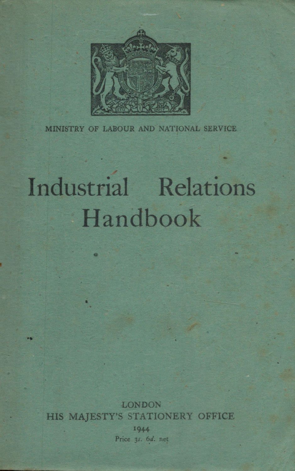 Lot 305: Government Report of 266 pages of The Ministry...