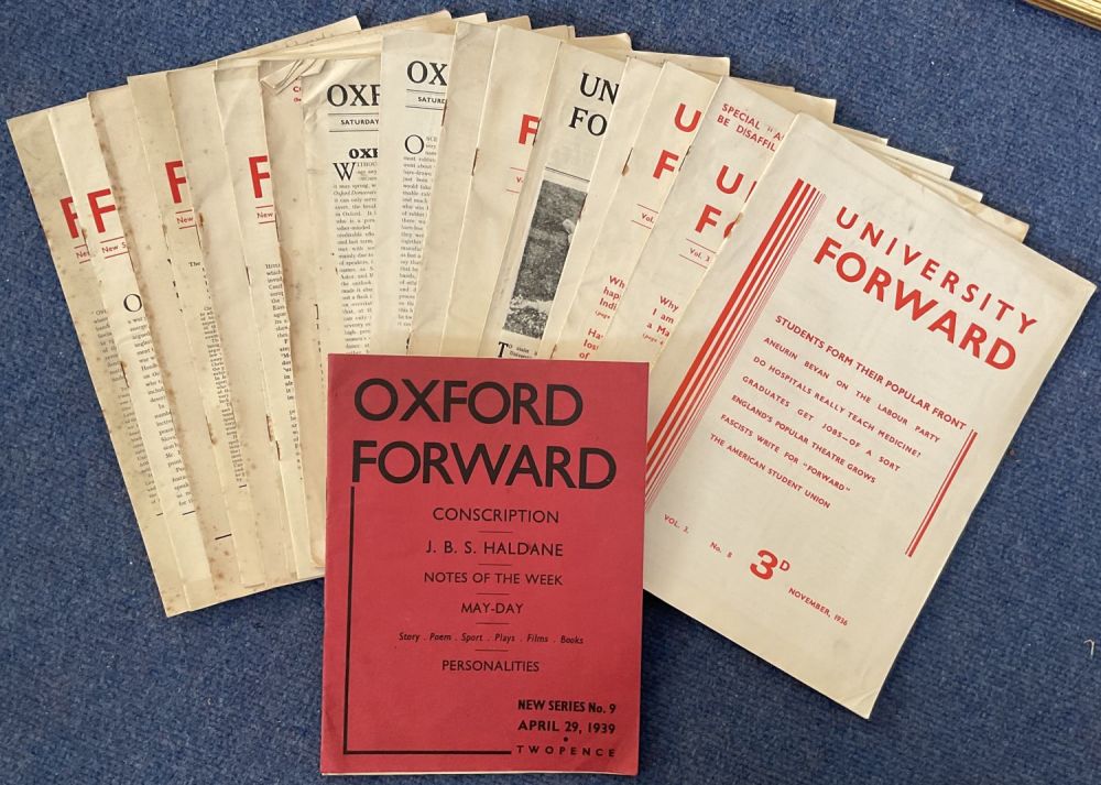 Lot 340: OXFORD FORWARD. Eighteen issues of this monthly/weekly University...