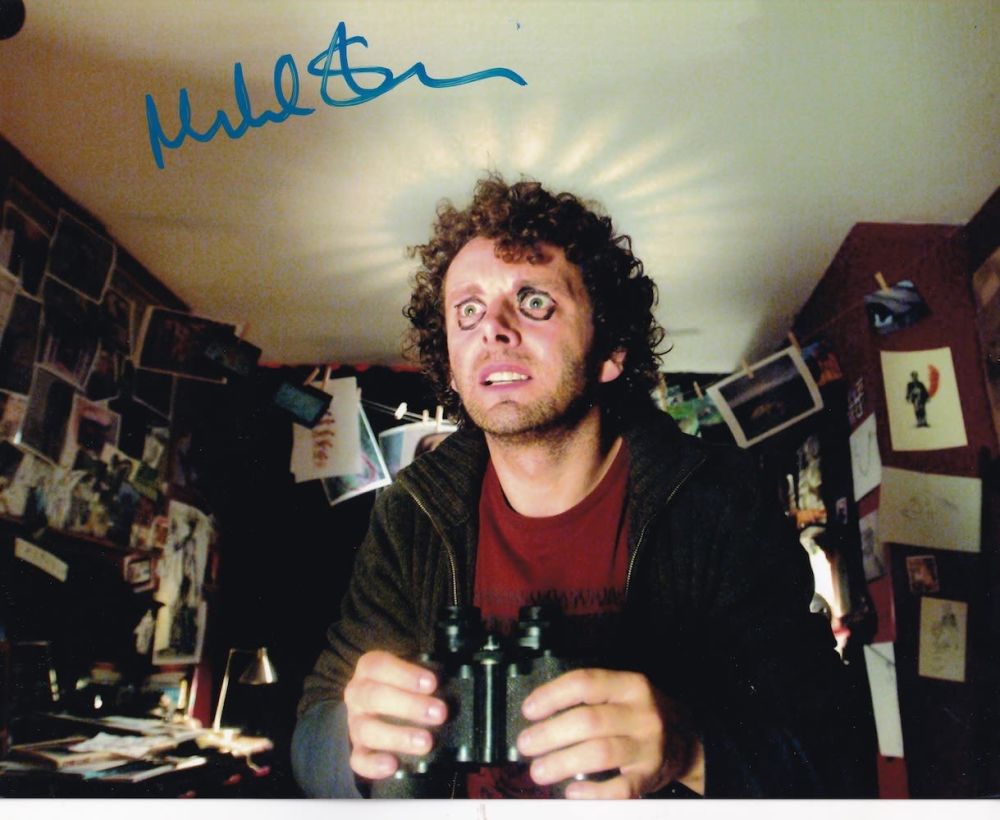 Lot 238: Michael Sheen Popular Actor, Dr Who, Twilight 10x8...