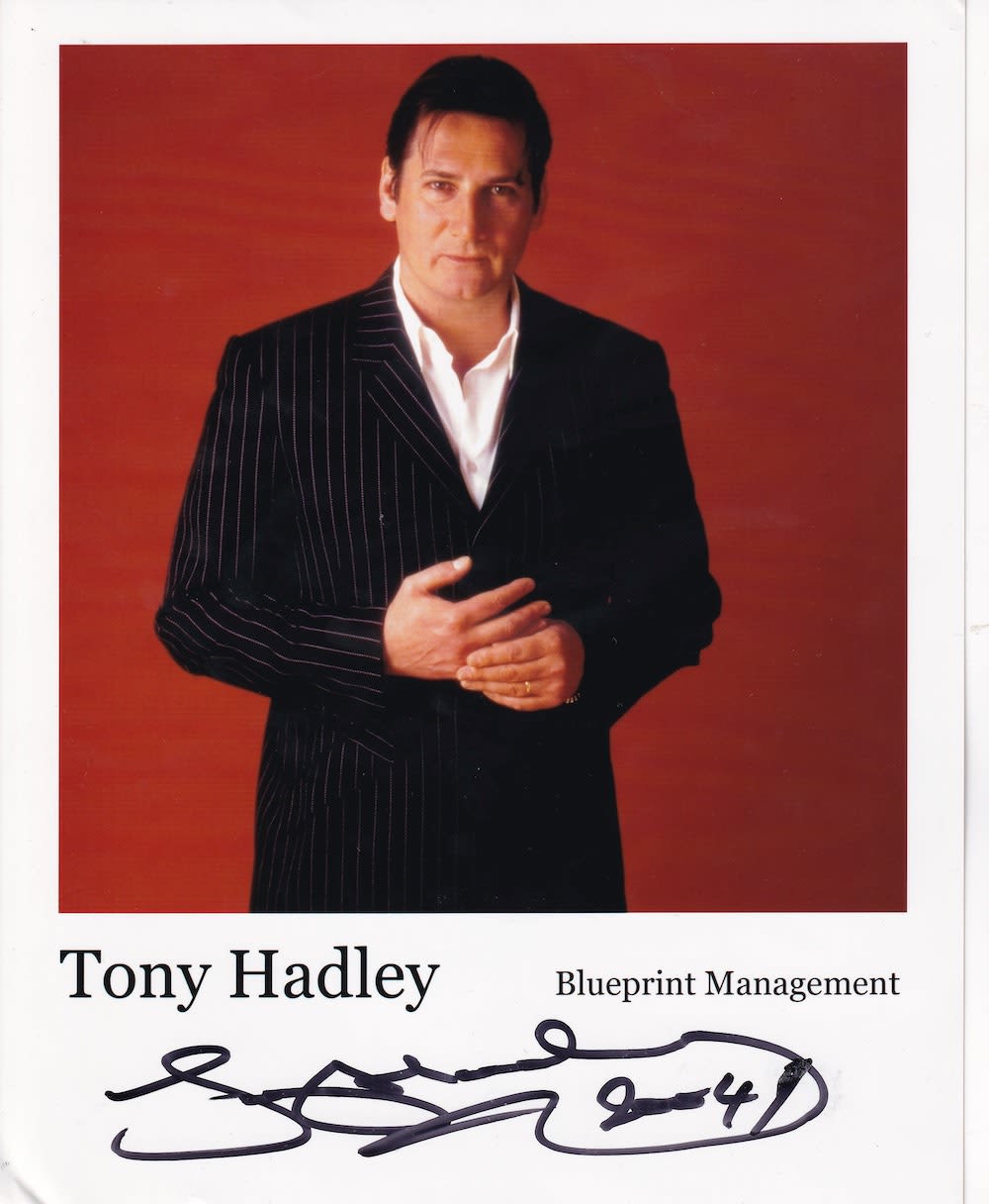 Lot 268: Tony Hadley Spandau Ballet Frontman 10x8 inch Signed...