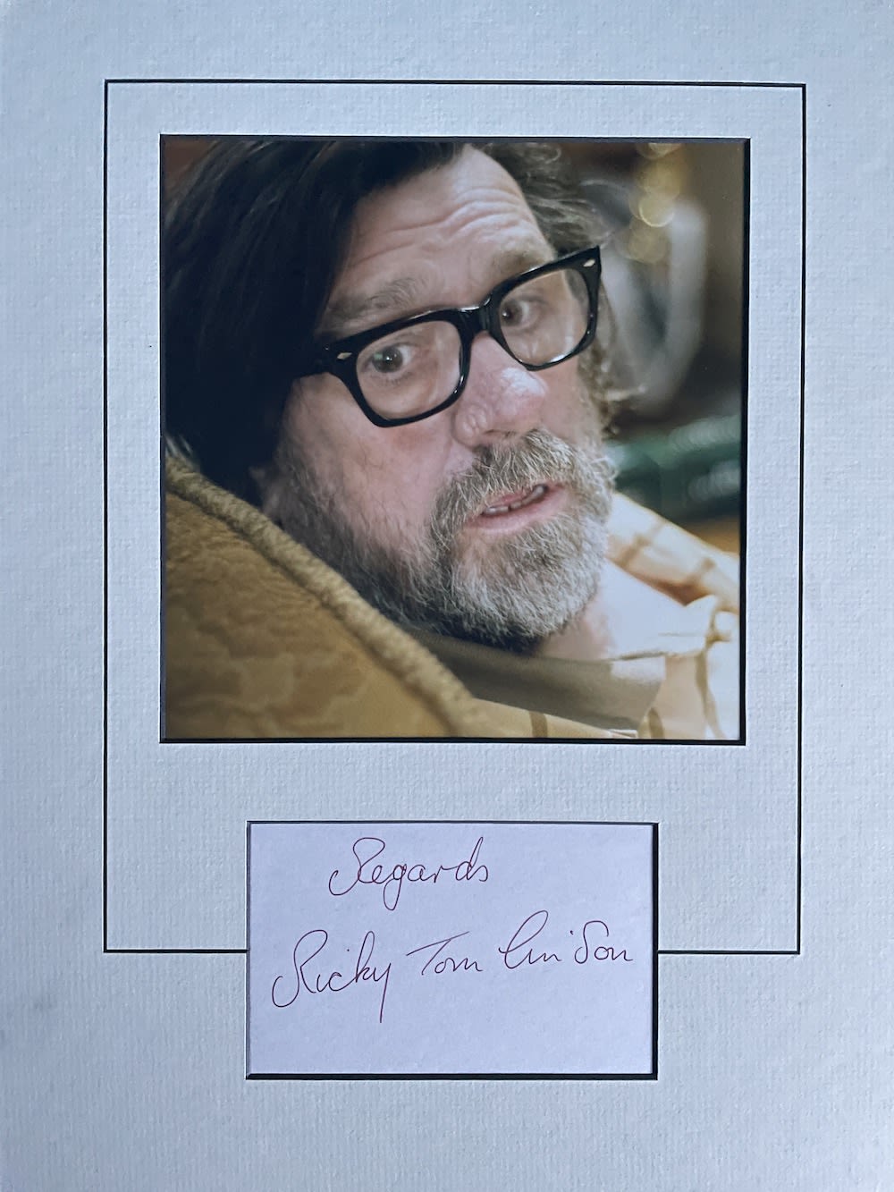 Lot 282: Ricky Tomlinson The Royle Family Actor Signed Display....