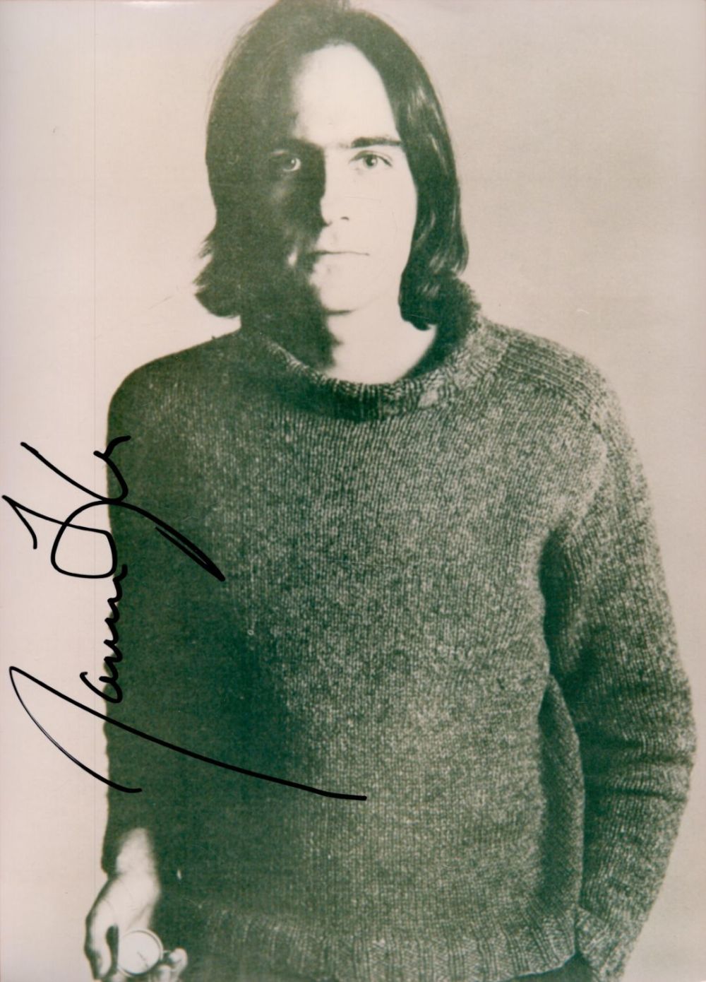 Lot 143: American singer-songwriter and guitarist James Taylor Signed 10x8...