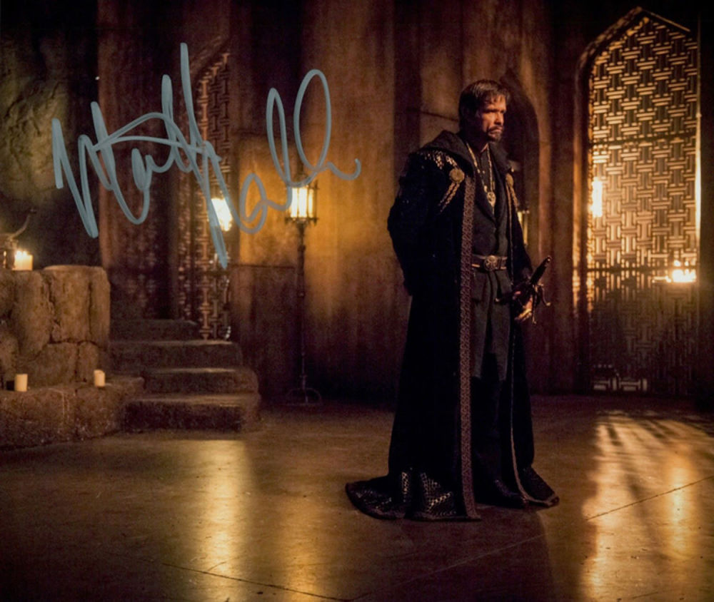 Lot 543: Blowout Sale! Arrow Matt Nable hand signed 10x8...