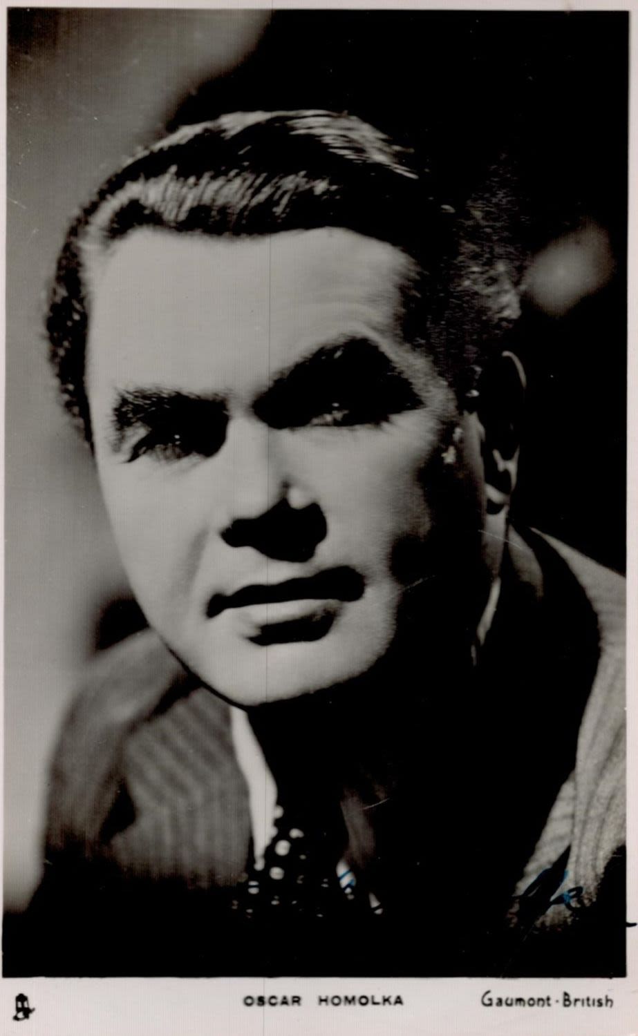 Lot 651: Oscar Homolka Signed 5 x 3 inch approx...