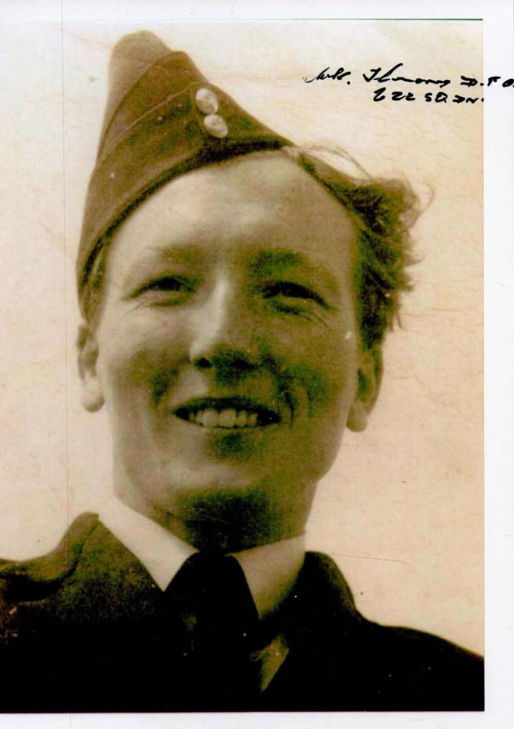 Lot 368: WW2 Flt Lt Ken Thomas DFC of 222nd...