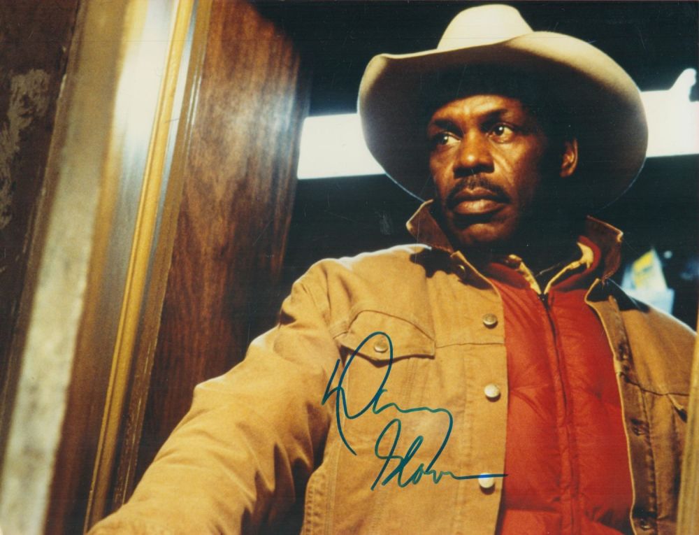 Lot 224: Danny Glover signed 10x8 inch colour photo. Daniel...