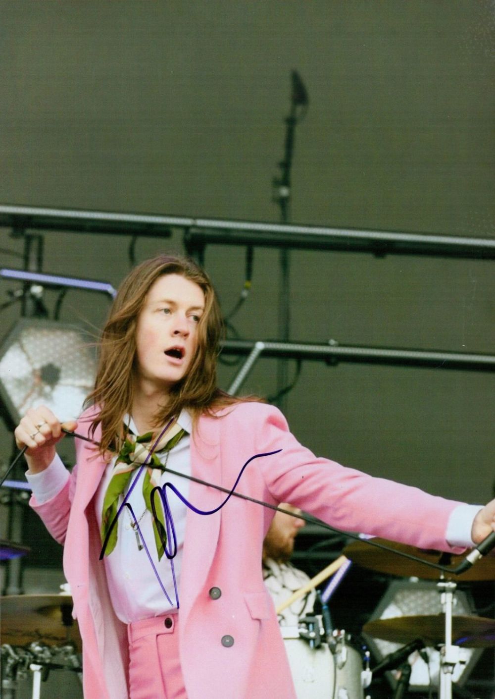 Lot 289: Tom Ogden signed 12x8 colour photo. Singer. Good...