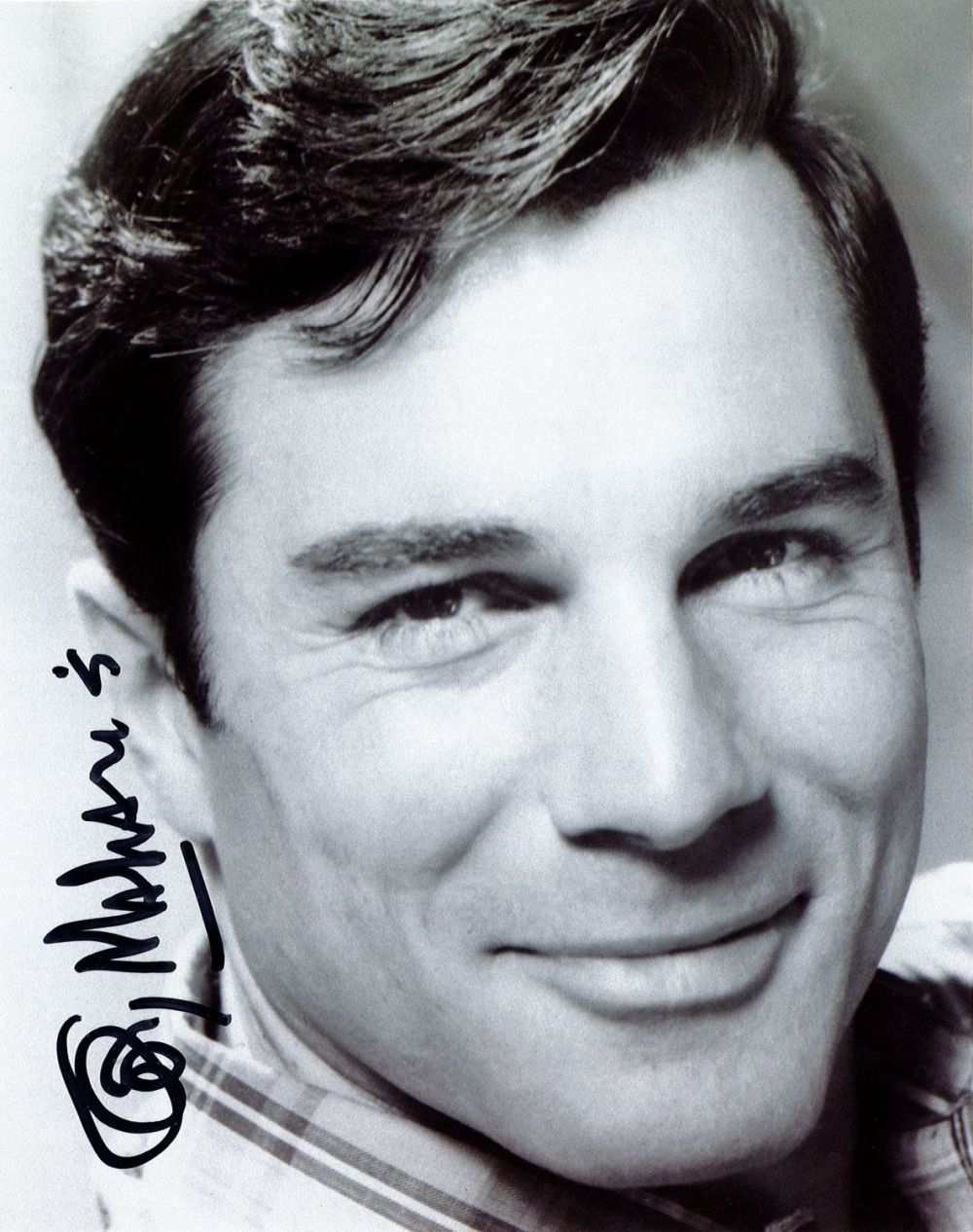 Lot 432: George Maharis Signed 10x8 inch Black and white...