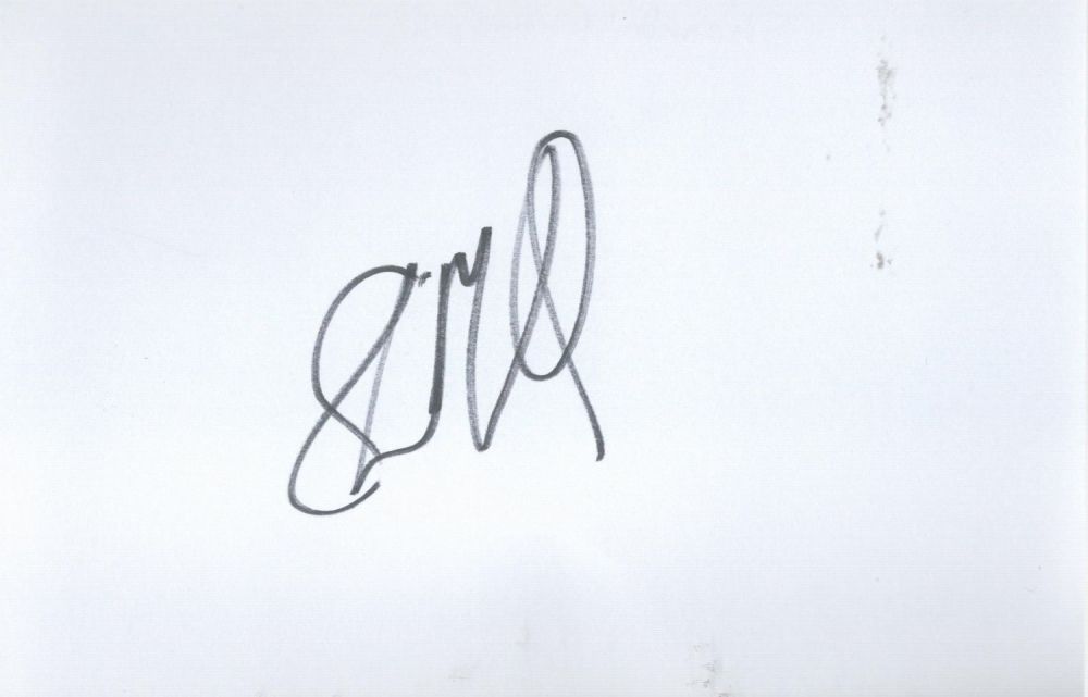Lot 491: Shannon Miller white card (measuring approx. 6"x4") nicely...
