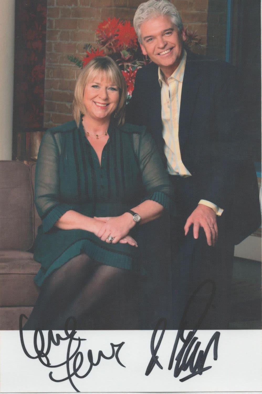 Lot 597: This Morning star Fern Britton and Phillip Schofield...