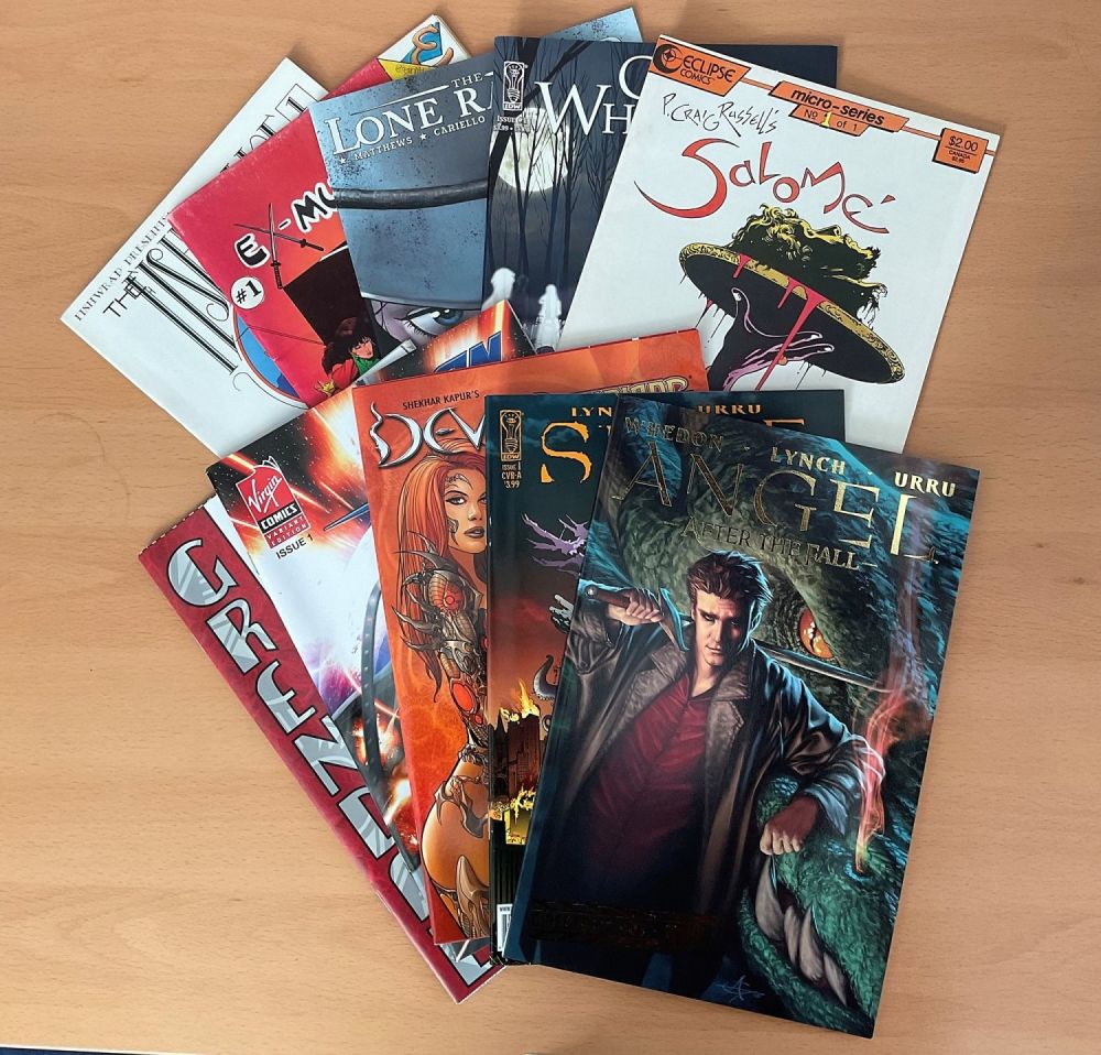 Lot 673: First Issue Comic book collection of 10 lovely...