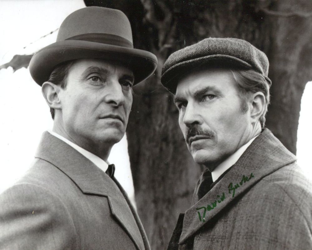 Lot 618: Sherlock Holmes 8x10 photo signed by actor David...
