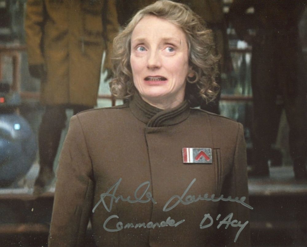 Lot 625: Star Wars 8x10 movie photo signed by actress...