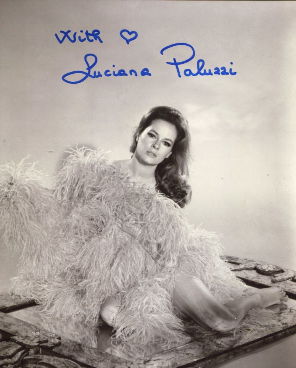 Lot 679: 007 James Bond movie Thunderball 8x10 photo signed...