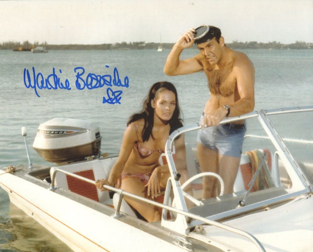 Lot 689: 007 James Bond movie Thunderball 8x10 speedboat scene...
