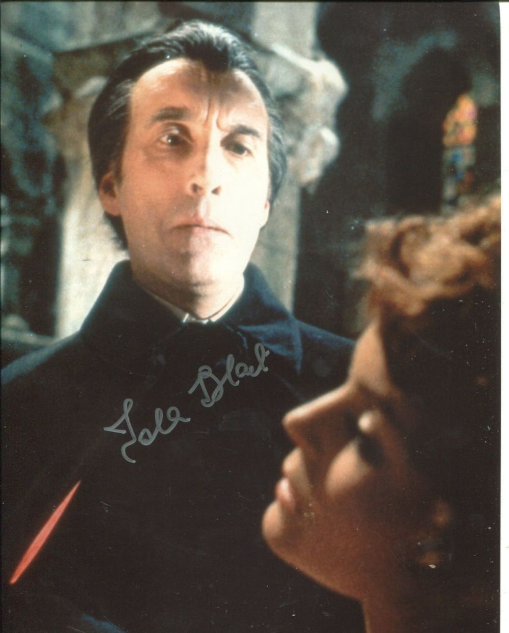 Lot 706: Hammer Horror movie scream queen actress Isla Blair...