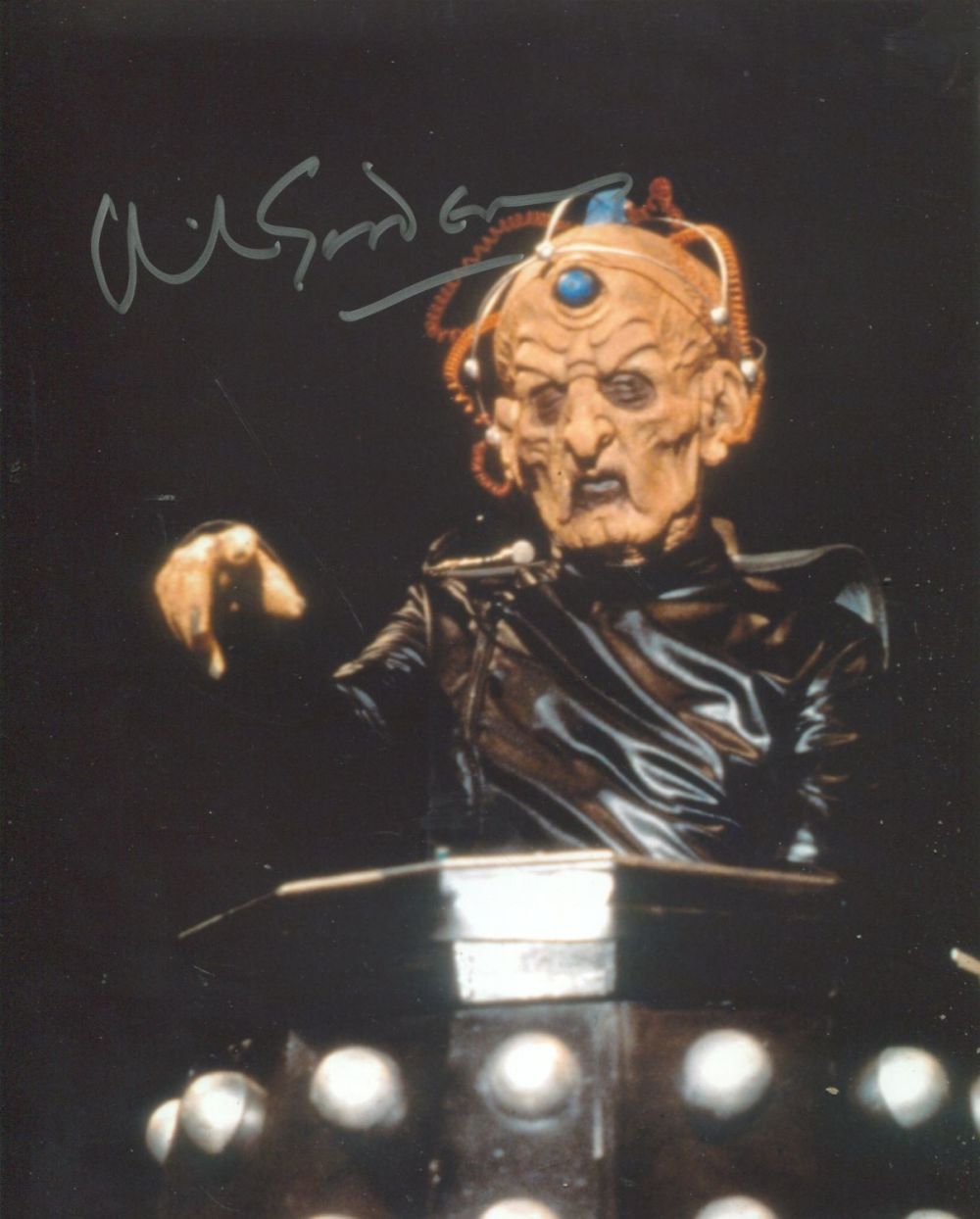 Lot 720: Doctor Who 8x10 photo signed by actor David...
