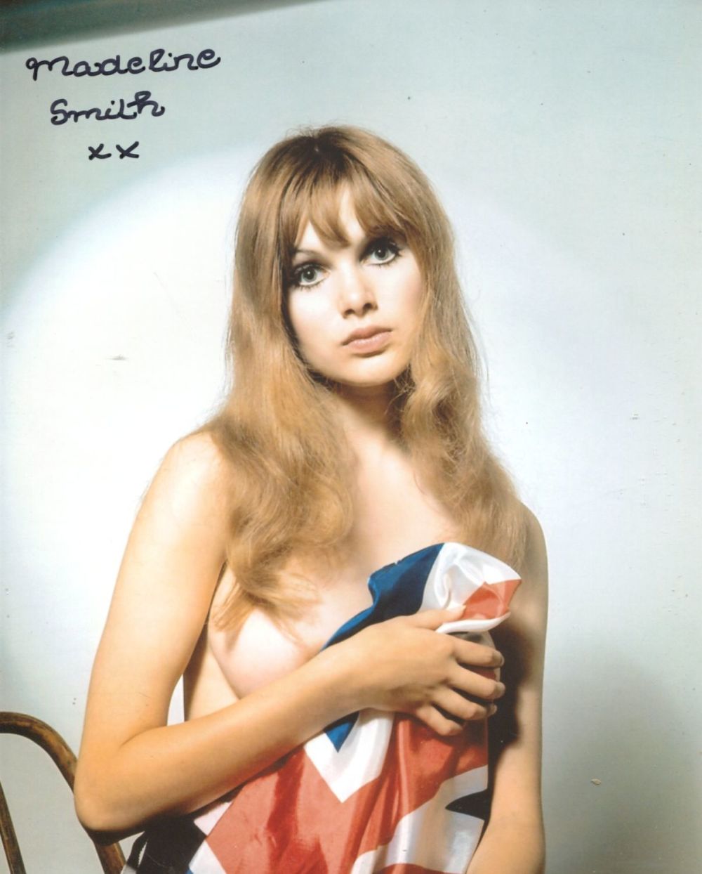 Lot 755: 007 Bond girl Madeline Smith signed sexy busty...