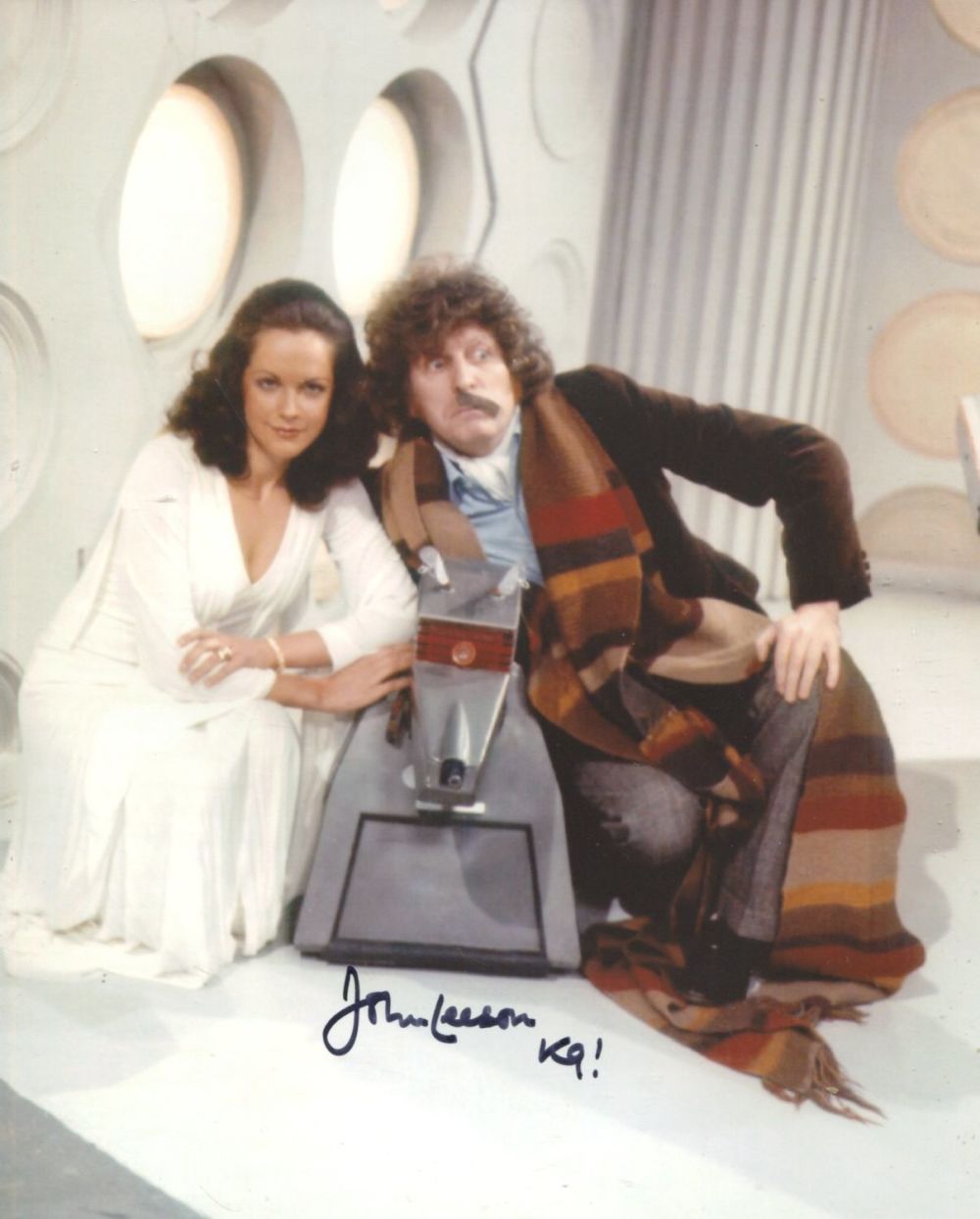 Lot 797: Doctor Who 8x10 photo signed by actor John...