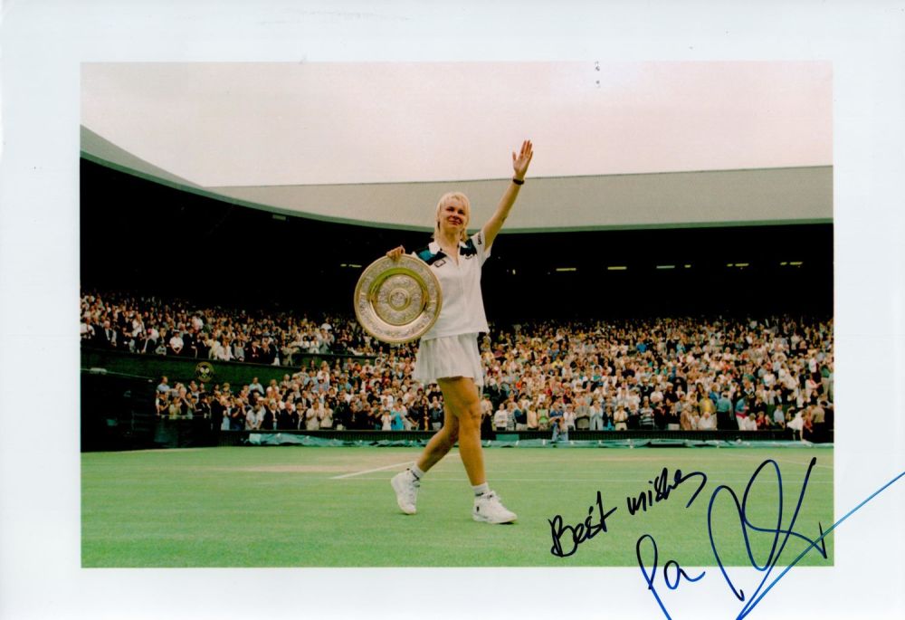 Lot 66: Tennis Jana Novotna signed 12x8 colour photo pictured...