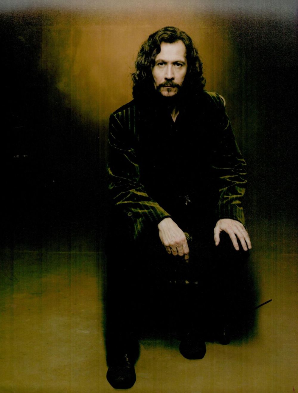 Lot 73: Gary Oldman signed Harry Potter 10x8 colour photo....