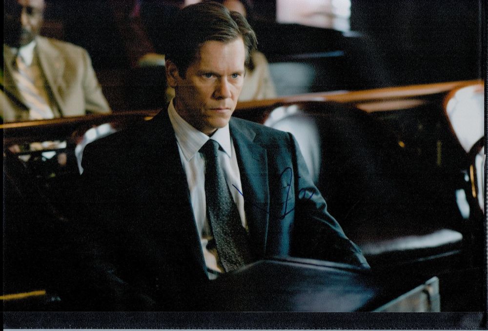 Lot 181: Footloose Star Kevin Bacon Signed 12x8 inch Colour...