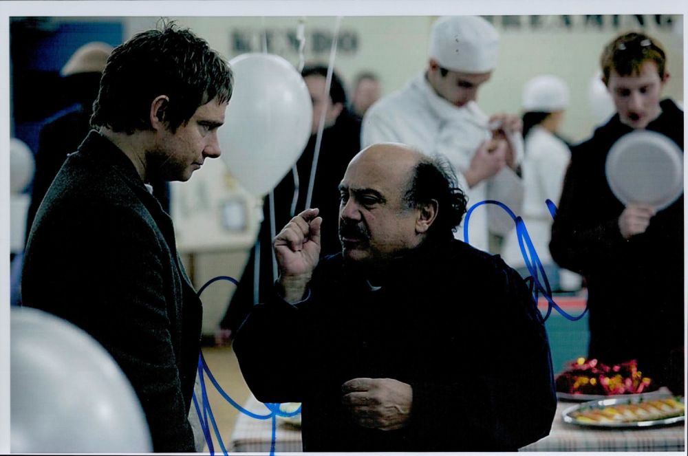 Lot 194: Danny De Vito original authentic genuine autograph signed...