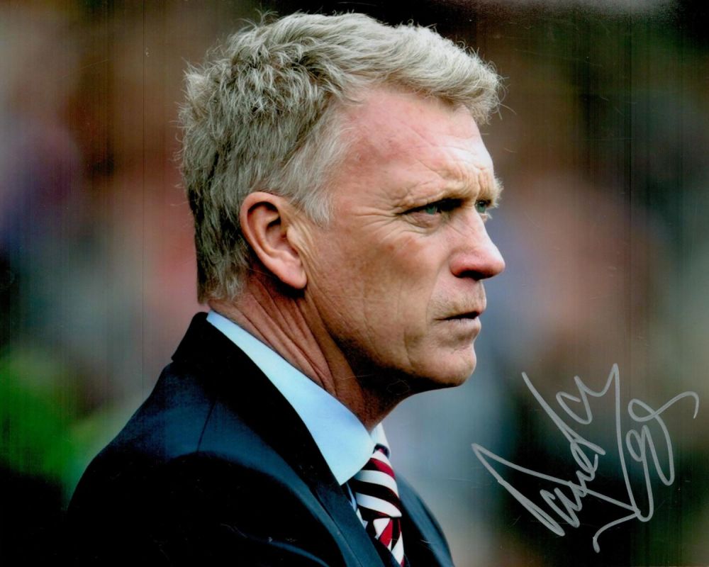 Lot 329: West Ham Utd Manager David Moyes Signed 10x8...