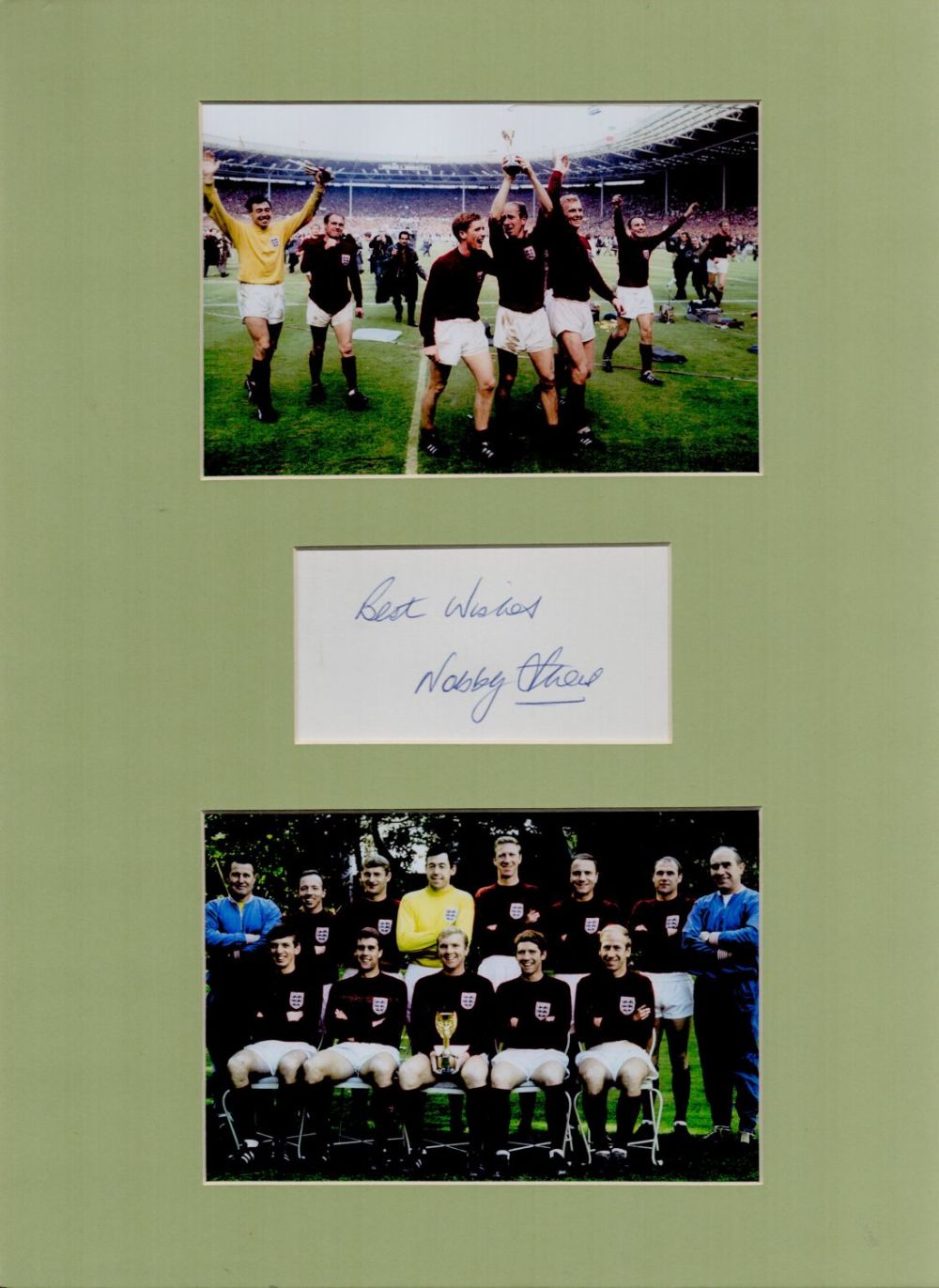 Lot 632: Nobby Stiles 16x12 mounted signature piece. Stiles MBE...
