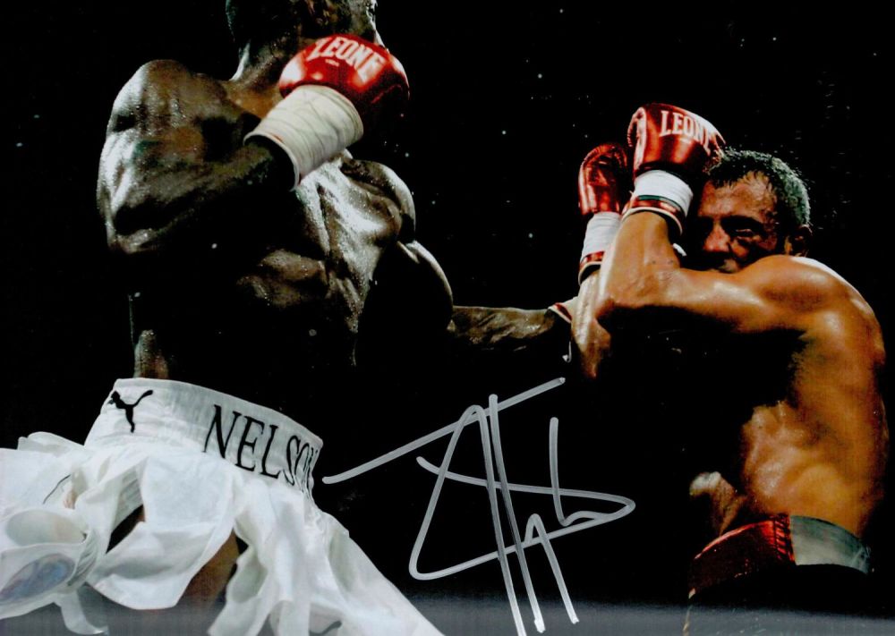 Lot 651: Boxing Star Johnny Nelson Signed 10x8 inch Colour...